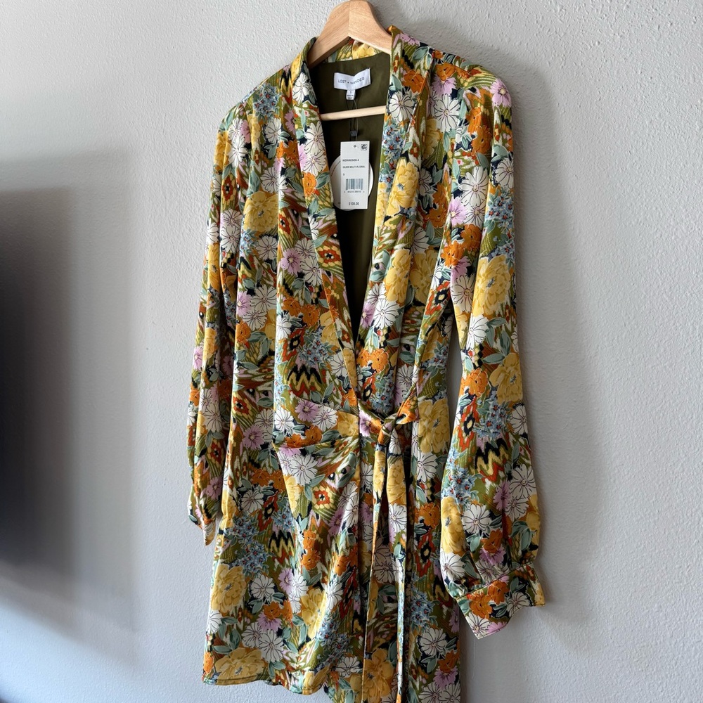 Wildflower Wrap Dress - Picture 4 of 6